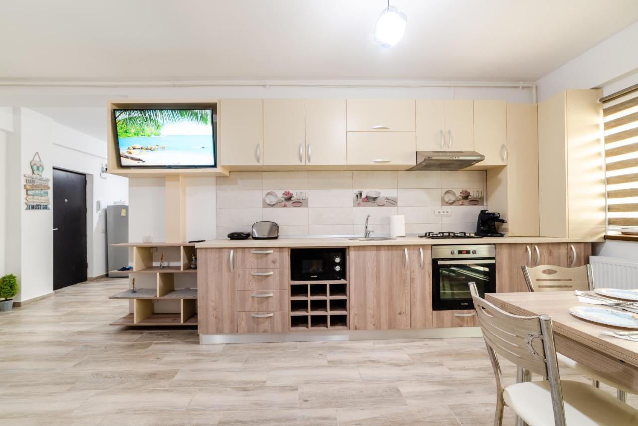 Derya Suites - Mamaia Nord Navodari Dış mekan fotoğraf