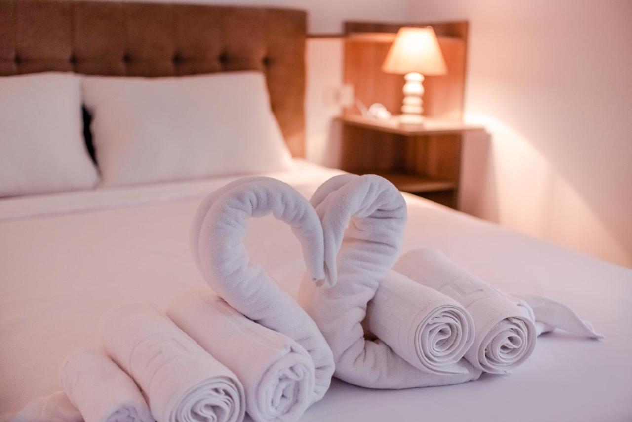 Derya Suites - Mamaia Nord Navodari Dış mekan fotoğraf